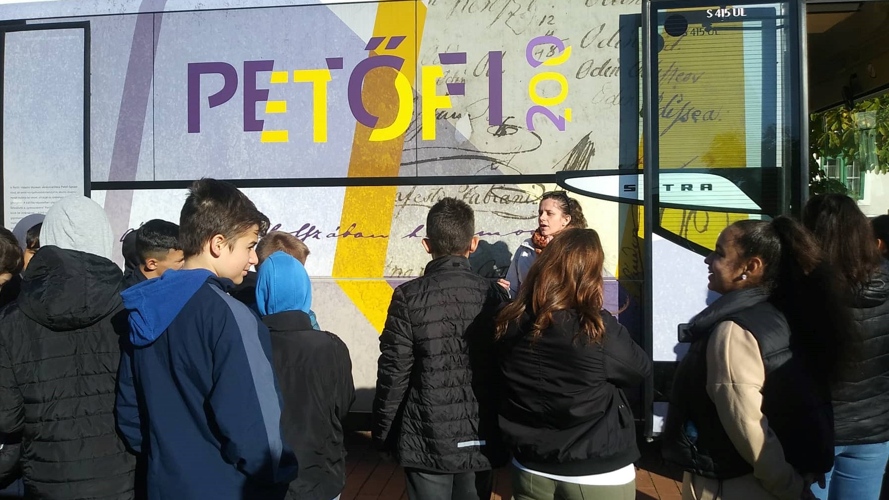 petofi busz